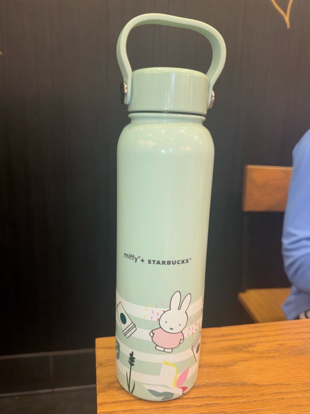 NWT miffy x STARBUCKS Mint Green Stainless Bottle